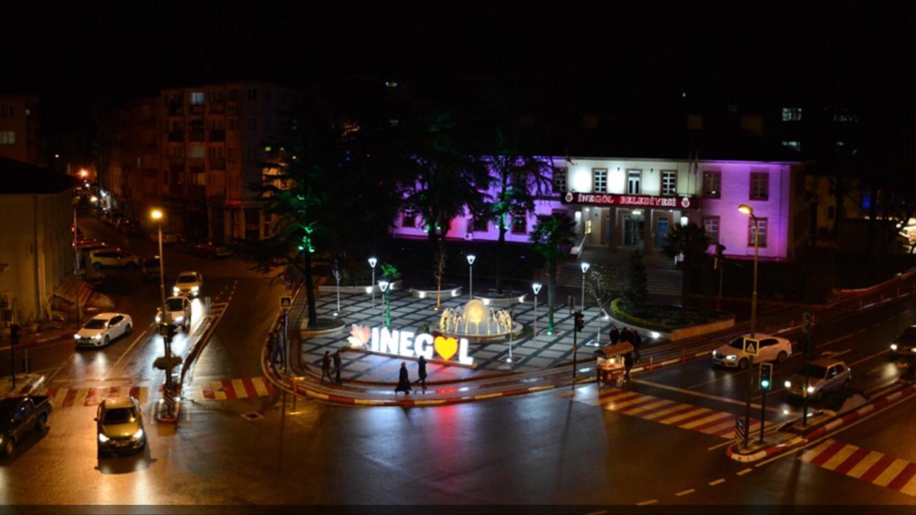 Kaliteli Aydınlatma Direği Üreticisi Nasıl Seçilir?